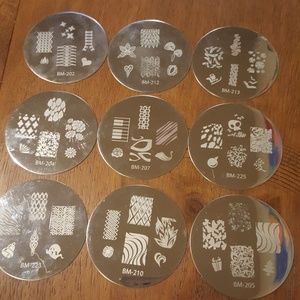 Nail stamping and dotting kit